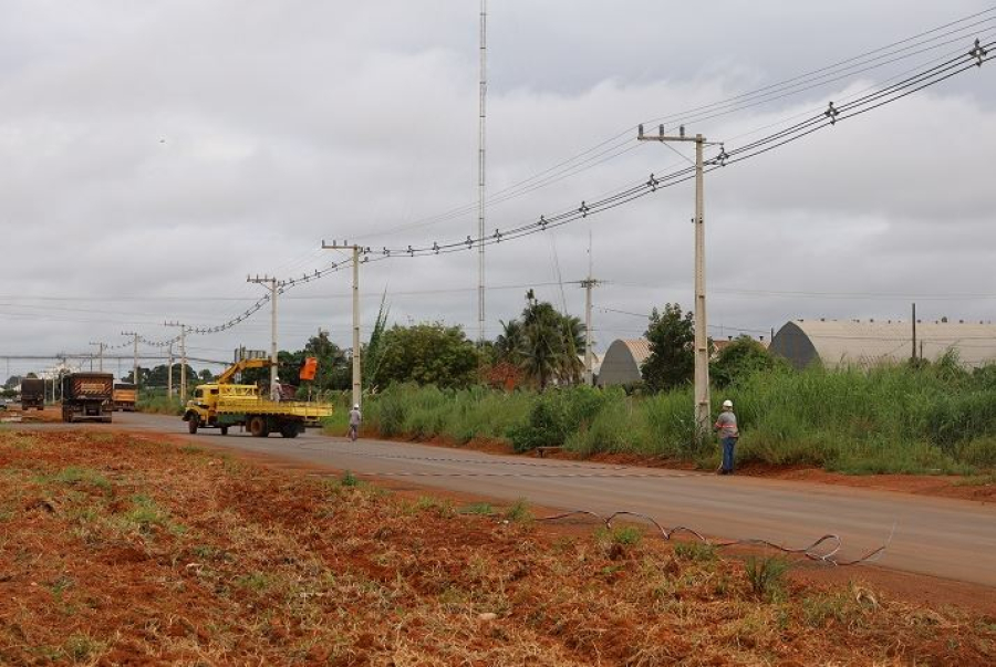 Solicitação do vereador Beito Machadinho garante implantação de iluminação na Av. Rio de Janeiro